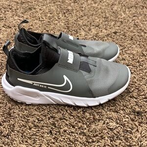 Nike Size kids 4